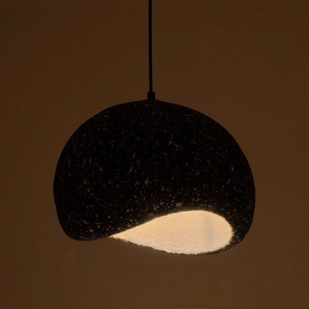 GLOBOSTAR® STONE 204-0194 Μοντέρνο Κρεμαστό Φωτιστικό Οροφής με Ντουί 1 x E27 AC 220-240V IP20 - Μαύρο - Μ35 x Π31 x Υ26cm - Image 2